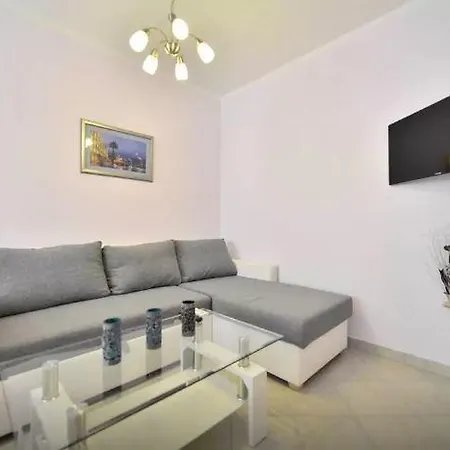 Apartment Mikuljan