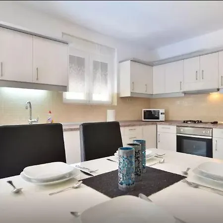 Apartment Mikuljan Stobreč